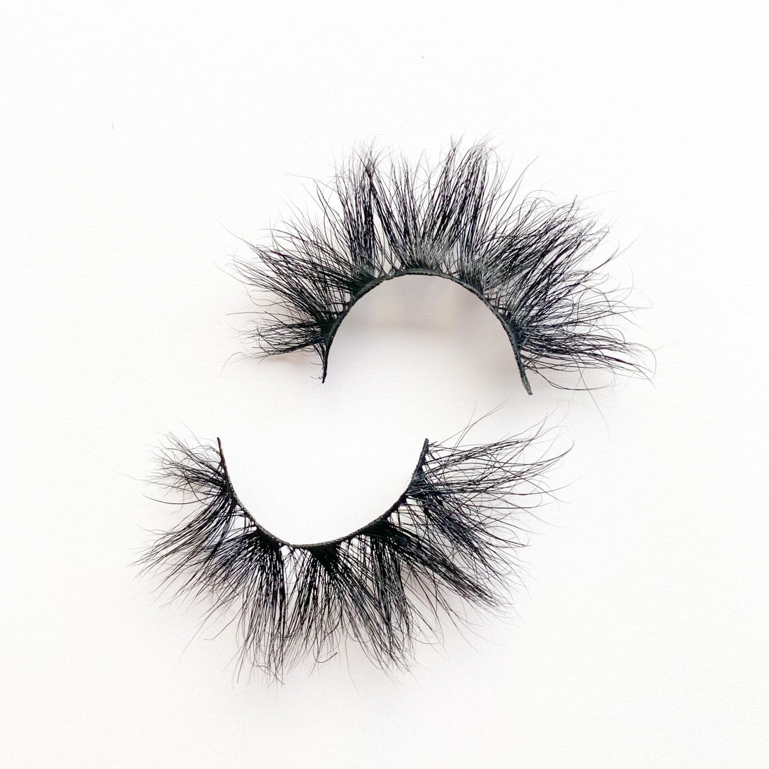 Lou Lashes